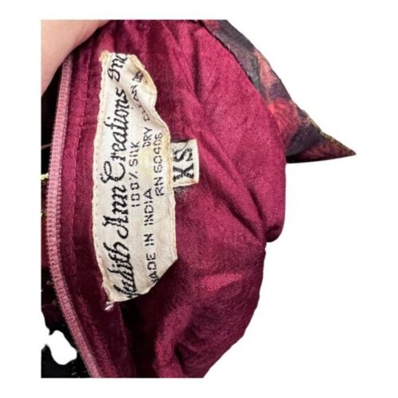 JUDITH ANN CREATIONS Xs SILK FLOWER PRINT BEAD & SEQUINS DRESS Burgundy Modest - Picture 3 of 12